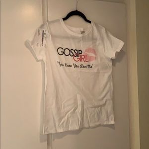 Gossip girl tee shirt